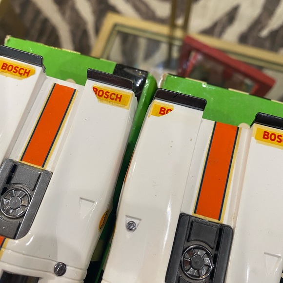 Vintage Collection of 1/32 Scale Scalextric plastic slot cars. - Picture 11 of 15